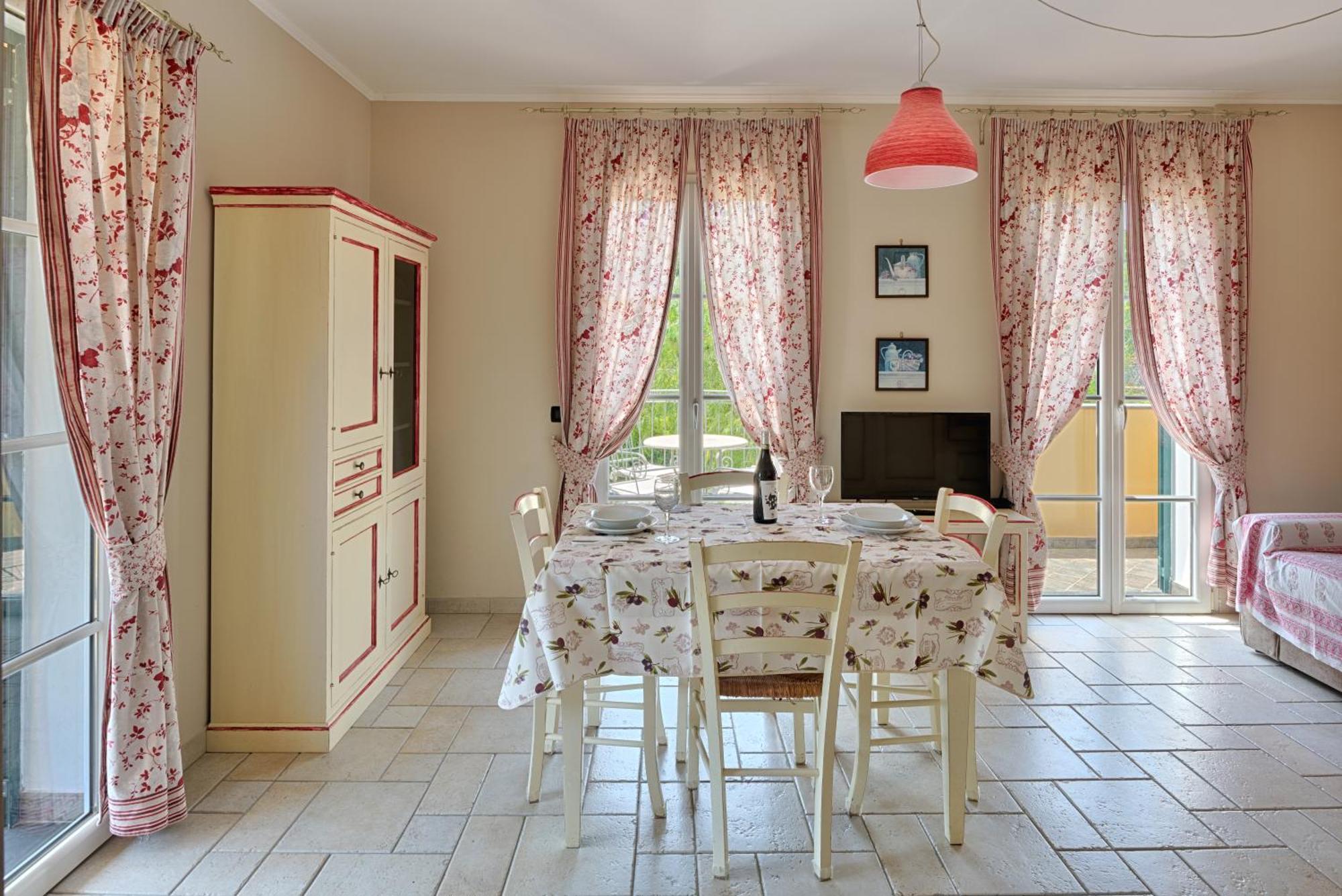 Casa Vacanze Nel Giardino Di Renzo Imperia Eksteriør bilde
